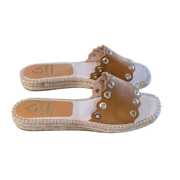 Kanna Women's Brown Tan Espadrilles Leather Size 7.5 scalloped blingy - Picture 2 of 7